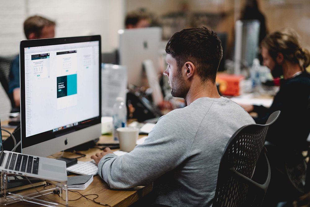 Can I Hire Foreign Employees in My Hong Kong Company?